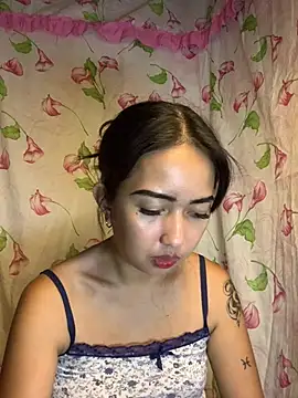 Snapshot of Soft_Angel8 chatting on 06-14-26, 06:10 Soft Angel8 online show from 06-14-26, 06:10