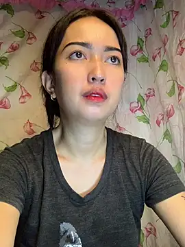 Snapshot of Soft_Angel8 chatting on 06-19-26, 11:47 Soft Angel8 online show from 06-19-26, 11:47