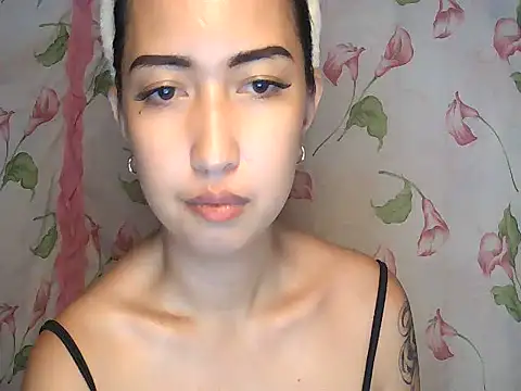 Snapshot of Soft_Angel8 chatting on 07-02-26, 04:35 Soft Angel8 online show from 07-02-26, 04:35