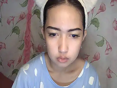 Snapshot of Soft_Angel8 chatting on 07-04-26, 06:08 Soft Angel8 online show from 07-04-26, 06:08