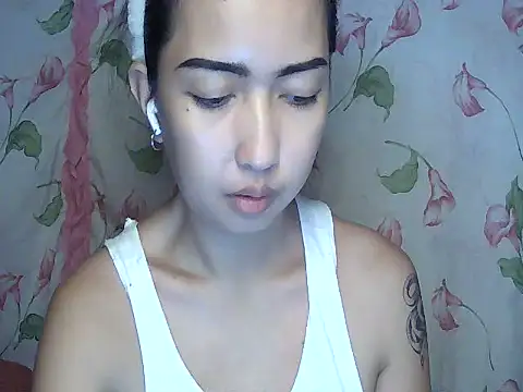 Snapshot of Soft_Angel8 chatting on 07-04-26, 06:14 Soft Angel8 online show from 07-04-26, 06:14