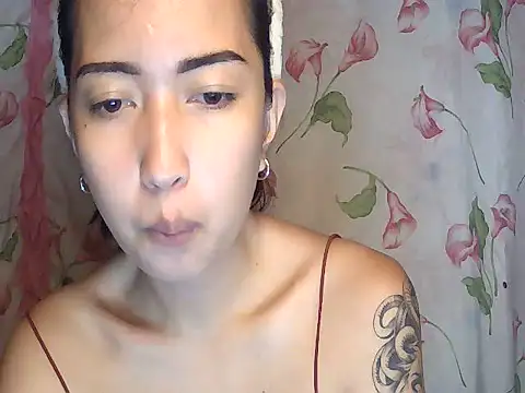 Snapshot of Soft_Angel8 chatting on 07-12-26, 04:14 Soft Angel8 online show from 07-12-26, 04:14