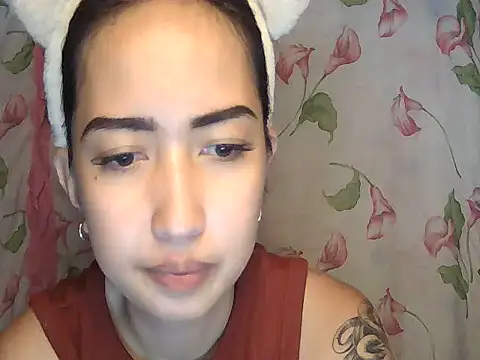 Snapshot of Soft_Angel8 chatting on 07-16-26, 06:52 Soft Angel8 online show from 07-16-26, 06:52