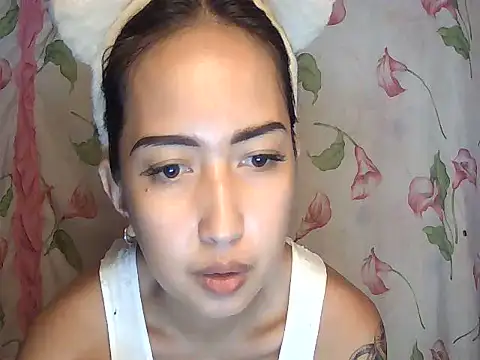Snapshot of Soft_Angel8 chatting on 07-19-26, 04:54 Soft Angel8 online show from 07-19-26, 04:54
