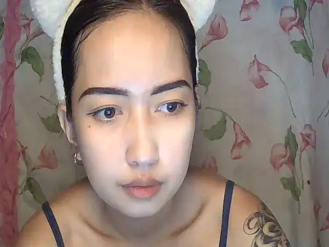 Snapshot of Soft_Angel8 chatting on 07-24-26, 11:41 Soft Angel8 online show from 07-24-26, 11:41
