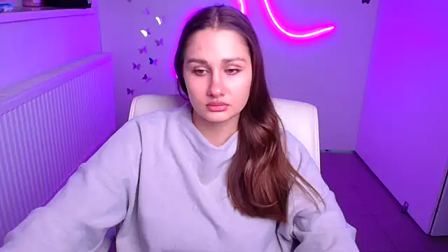 Stefanie Sweet online show from 11-01-25, 06:26