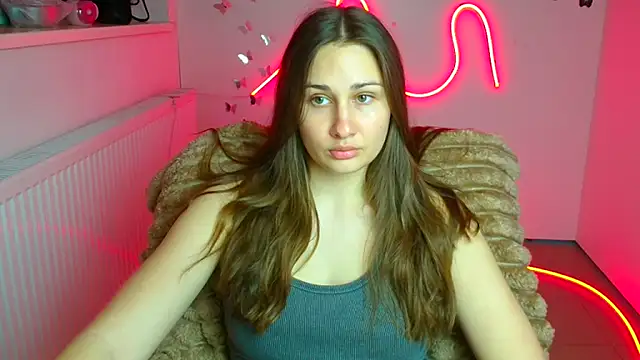 Stefanie Sweet online show from 04-20-26, 05:32