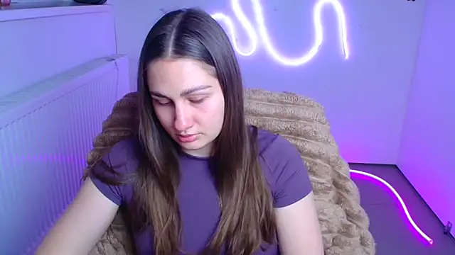 Snapshot of Stefanie_Sweet chatting on 05-11-26, 06:19 Stefanie Sweet online show from 05-11-26, 06:19