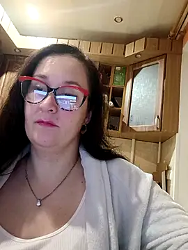 Amandda  online show from 10-22-25, 07:13