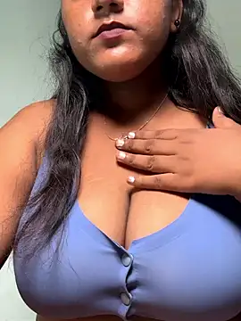 Snapshot of Cute_mikii chatting on 09-09-25, 05:51 Cute mikii online show from 09-09-25, 05:51