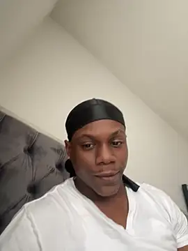 labishyoung25 online show from 11-21-25, 06:06