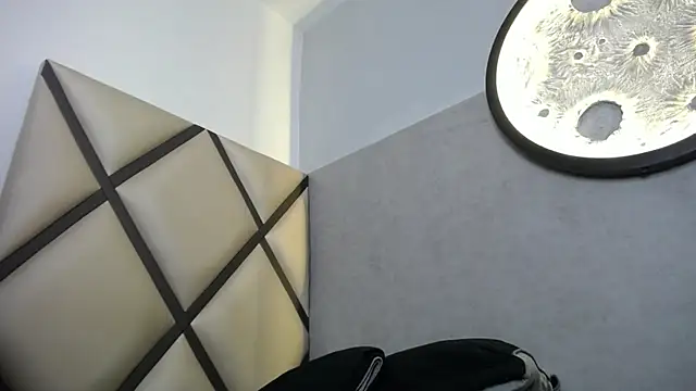 venus-03 online show from 03-26-26, 03:45