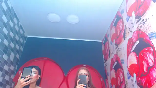 julessxcharlotte online show from 11-04-25, 02:27