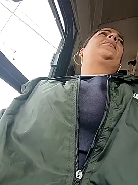 Mia-Glow online show from 10-13-25, 02:17