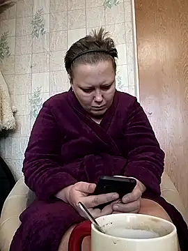 Snapshot of Tupo070481 chatting on 10-22-25, 10:15 Tupo070481 online show from 10-22-25, 10:15