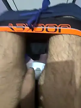 Snapshot of mumbaizboi chatting on 01-10-26, 09:05 mumbaizboi online show from 01-10-26, 09:05