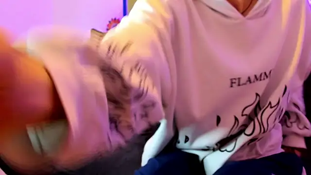 Dioniso guy8 online show from 12-15-25, 08:35