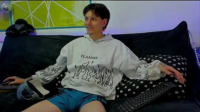 Dioniso guy8 online show from 03-31-26, 07:25