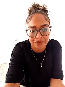 BiiancaEstradaa online show from 03-06-26, 04:14