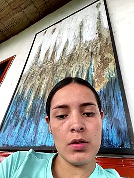 Snapshot of Mia_jhoonson chatting on 10-21-25, 09:48 Mia jhoonson online show from 10-21-25, 09:48