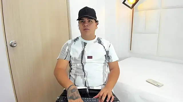 Naim Bennetsex online show from 09-17-25, 04:08