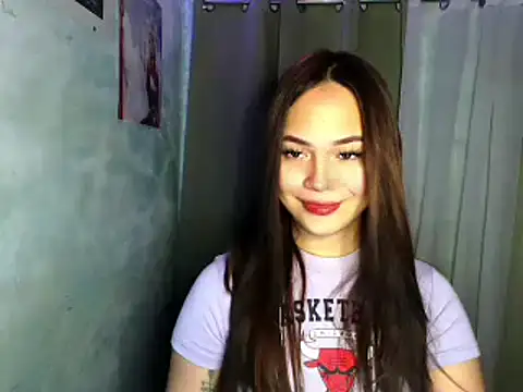 sweetsassyxx online show from 05-13-26, 01:47
