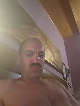 Snapshot of Asturberga chatting on 06-27-26, 05:56 Asturberga online show from 06-27-26, 05:56