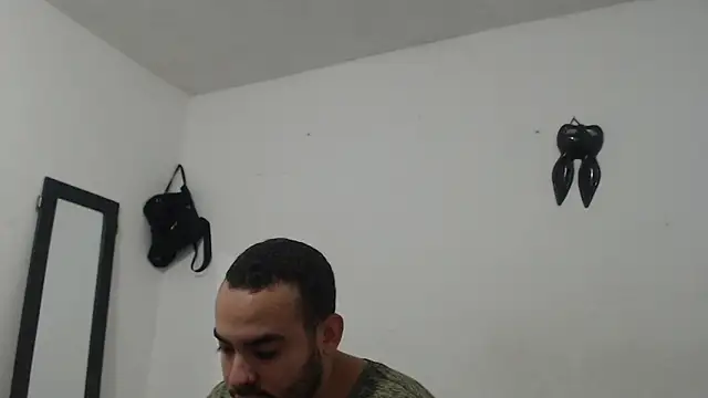 Ana ThiagoxX online show from 09-13-25, 01:05