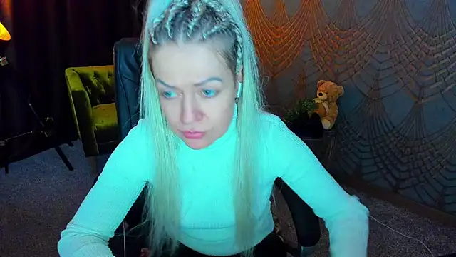 Anna Snows online show from 04-24-26, 05:21