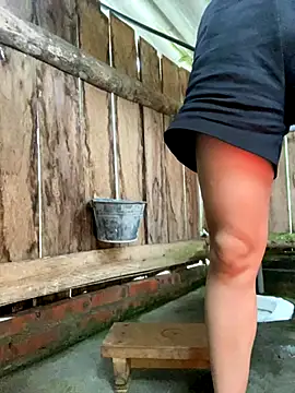 PhanHaa online show from 09-30-25, 11:54