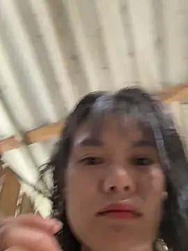 PhanHaa online show from 12-18-25, 12:38