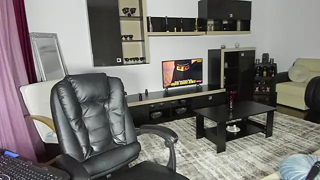 Ella sweety00 online show from 04-07-26, 08:42