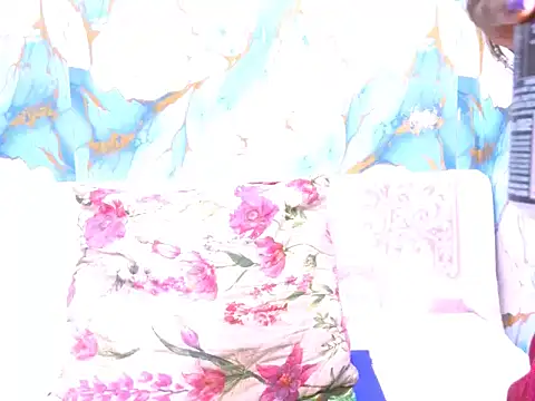 indiansunglaze4u69 online show from 09-13-25, 04:29