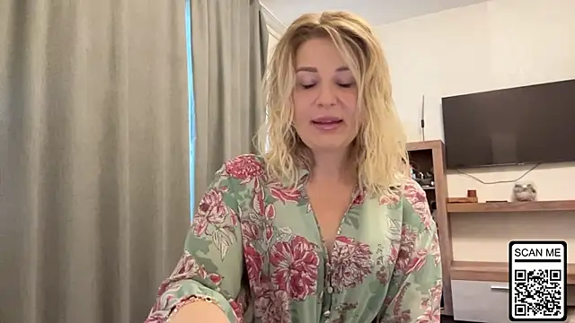 Blondie xoxoxo online show from 10-05-25, 08:01