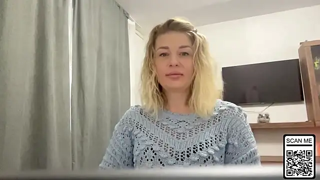 Blondie xoxoxo online show from 10-10-25, 07:29