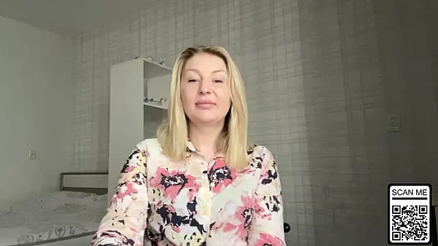 Blondie xoxoxo online show from 02-23-26, 07:39