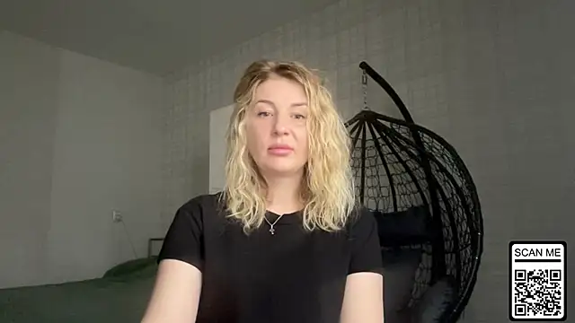 Blondie xoxoxo online show from 04-09-26, 06:52