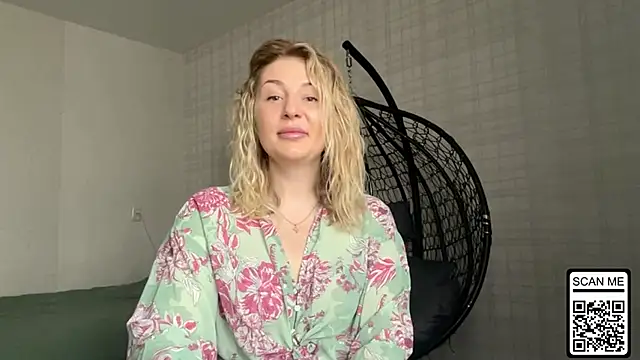 Blondie xoxoxo online show from 04-13-26, 09:48