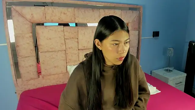 LICKY LOV online show from 10-16-25, 03:18