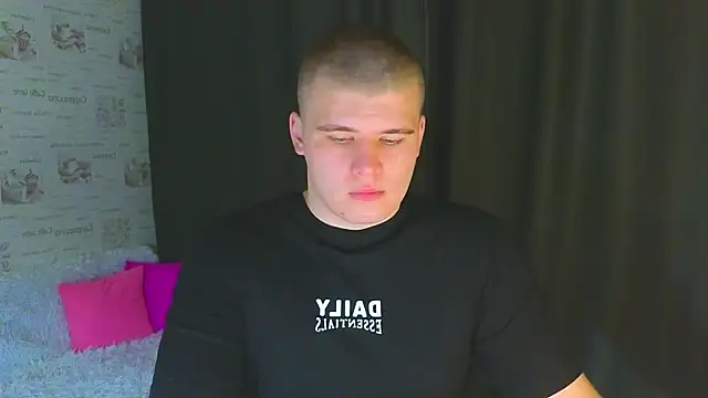 kittenmurr online show from 09-19-25, 09:04