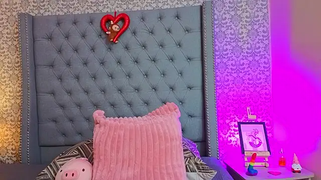 Abby roussee online show from 02-25-26, 08:29