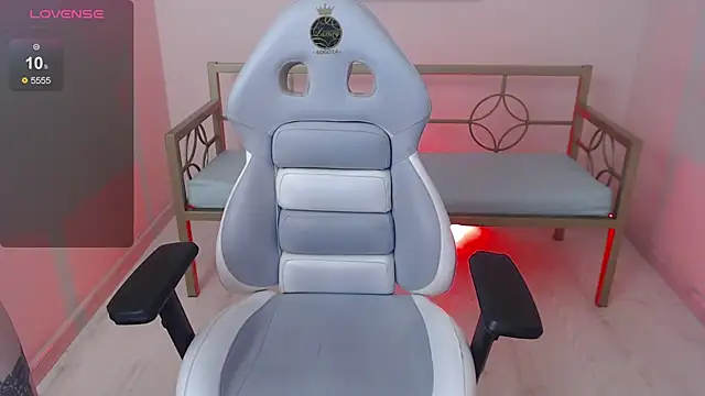 Dacota Grace online show from 09-12-25, 04:12