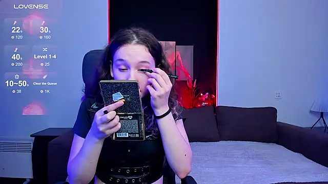 Snapshot of uco_mon chatting on 09-25-25, 03:05 uco mon online show from 09-25-25, 03:05