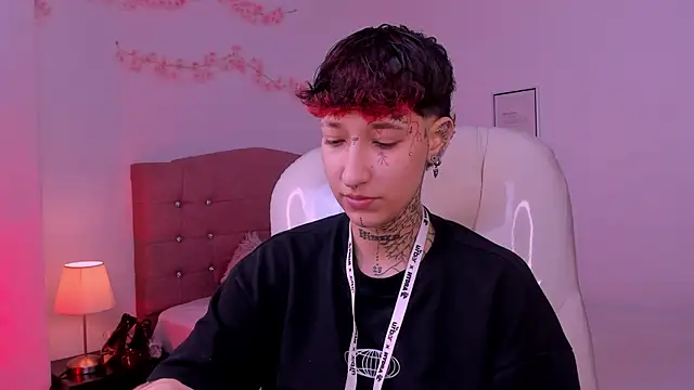 Luci Rose online show from 05-20-26, 01:39
