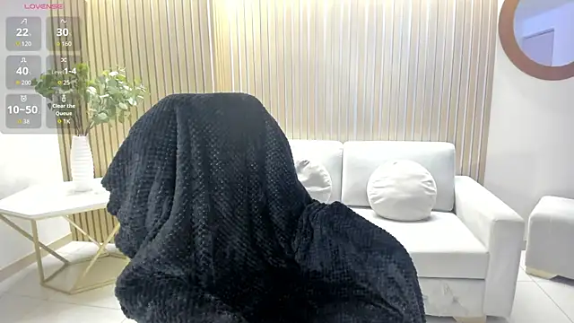 MilaColeman online show from 11-13-25, 02:10