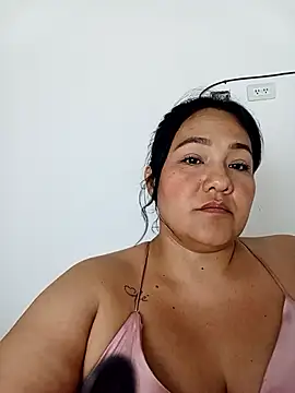 Snapshot of amaranta_rouse chatting on 09-11-25, 11:38 amaranta rouse online show from 09-11-25, 11:38