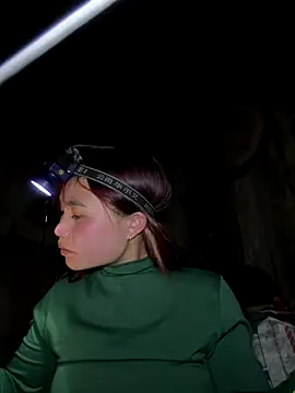 EllyBaby20 online show from 12-22-25, 01:30