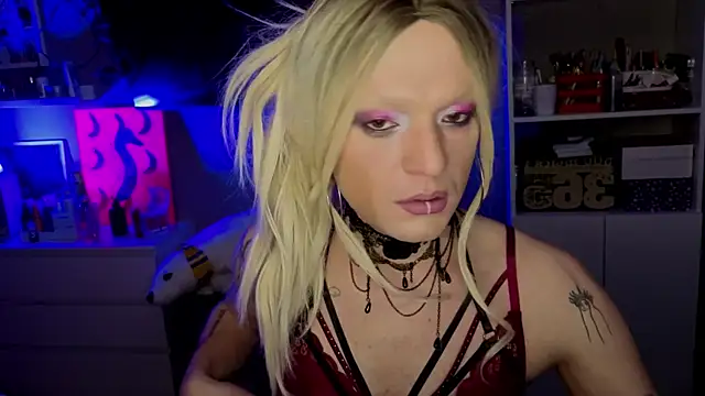 Kkkylie online show from 02-19-26, 02:40