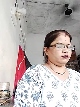 Bhavna hot online show from 10-04-25, 11:41