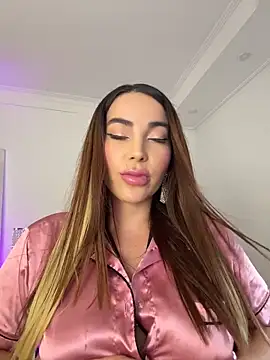 Snapshot of jessy_rios chatting on 05-20-26, 10:27 jessy rios online show from 05-20-26, 10:27